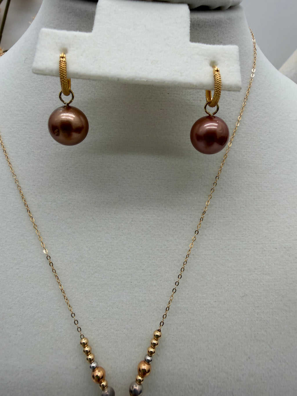 South Sea Pearls Set in 18k
