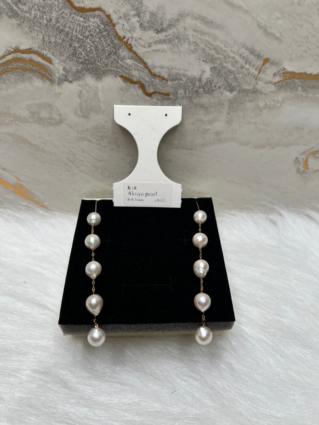 Akoya Pearls in K18 YG