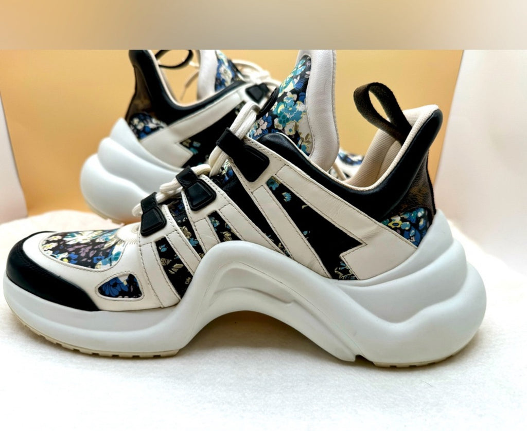 LV Archlight Sneakers Size 41 image 1